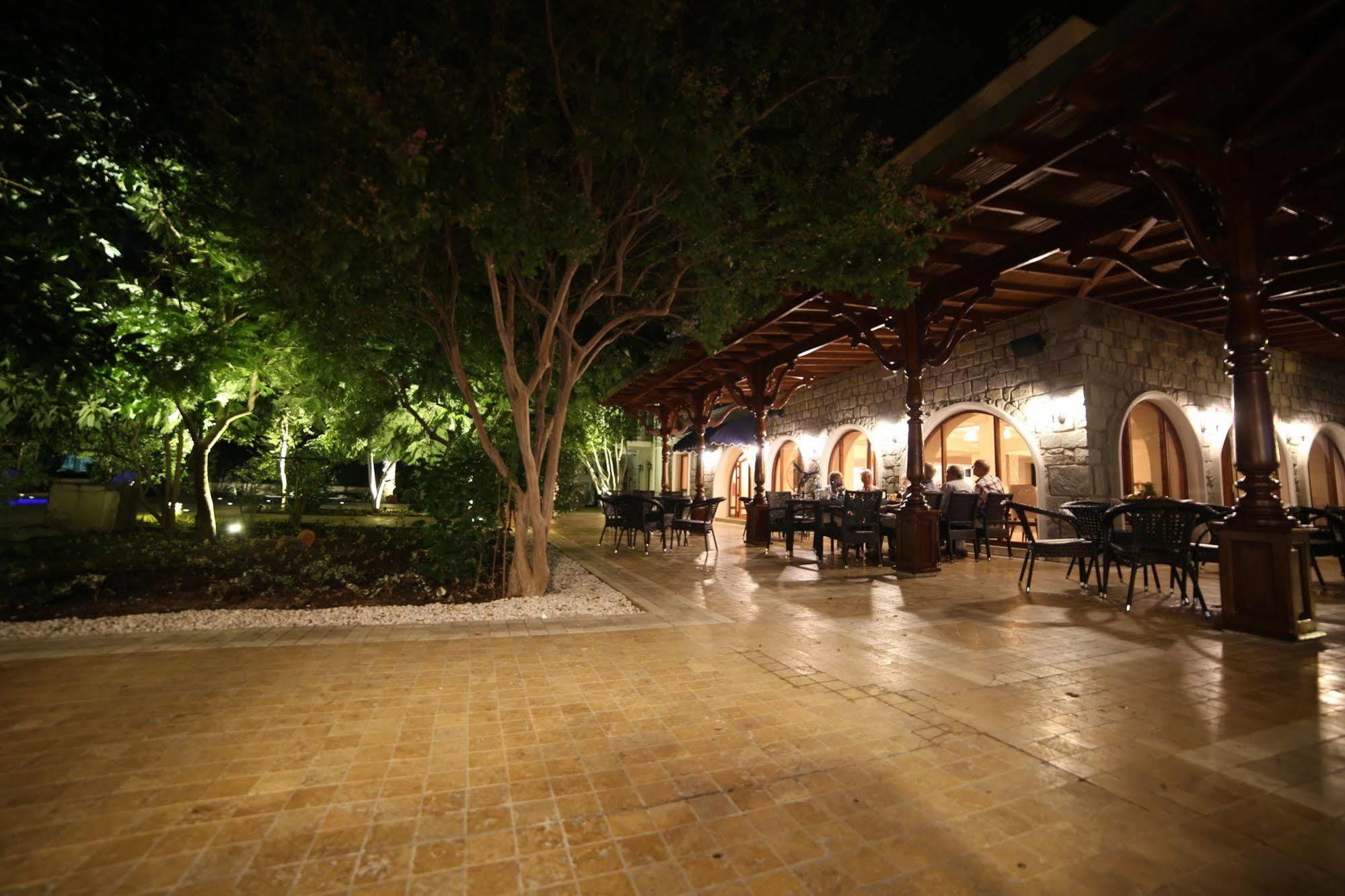 Akkent Garden Hotel Fethiye Bagian luar foto